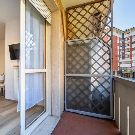Apartment Zia Dina - With Balcony