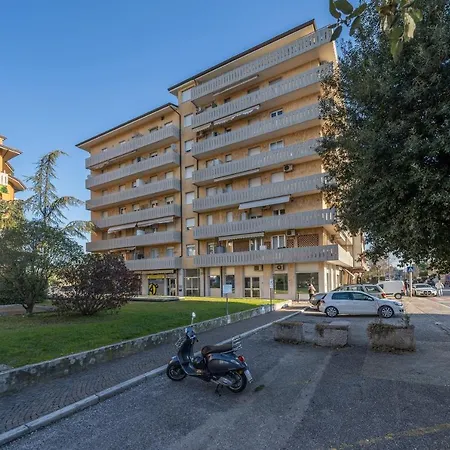 Zia Dina - With Balcony Pasian di Prato